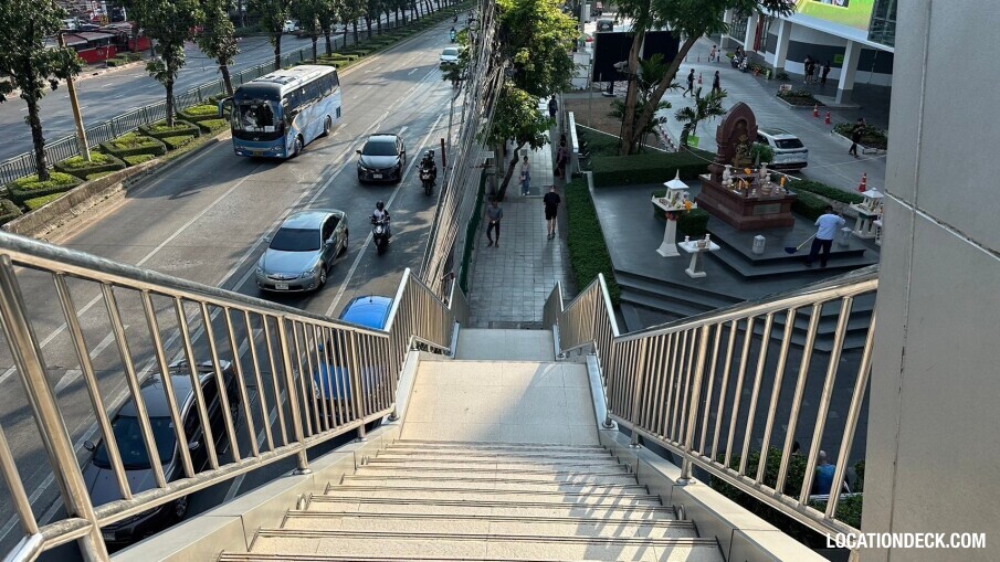 CW Tower Skybridge - Bangkok, Thailand Filming Location