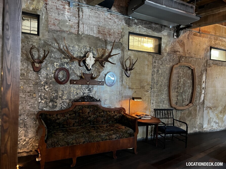 The Mustang Blu - Bangkok, Thailand Filming Location