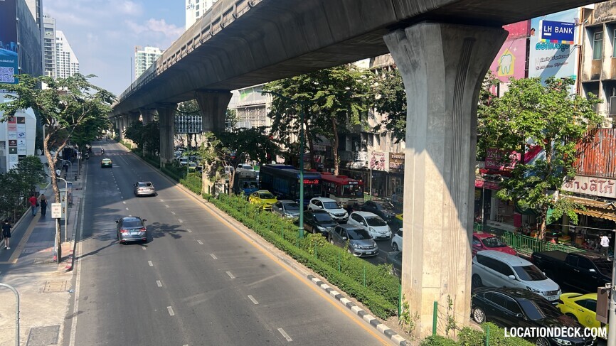 Saphan Khwai Intersection Bridge - Bangkok, Thailand Filming Location