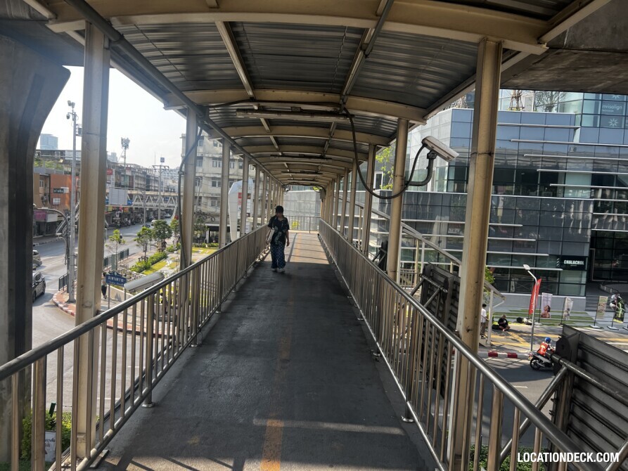 Saphan Khwai Intersection Bridge - Bangkok, Thailand Filming Location