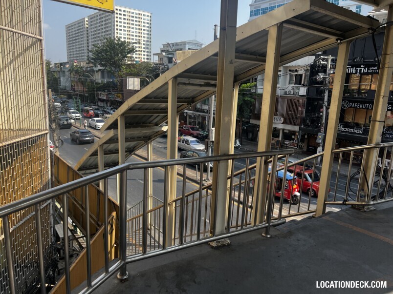 Saphan Khwai Intersection Bridge - Bangkok, Thailand Filming Location