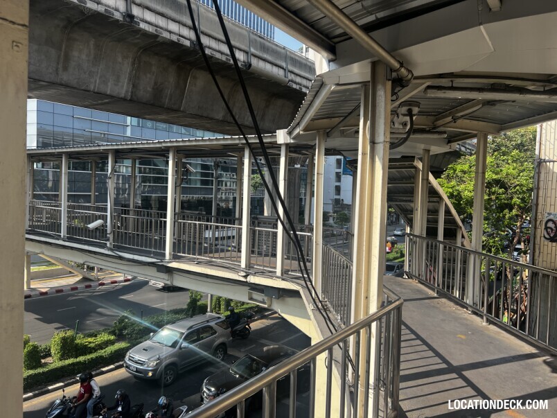 Saphan Khwai Intersection Bridge - Bangkok, Thailand Filming Location