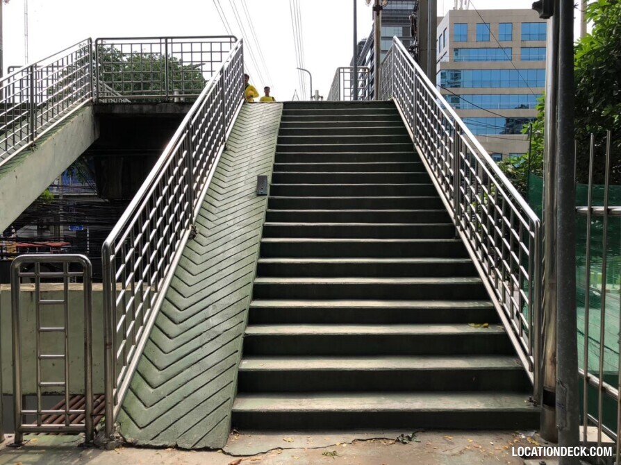 Lumpini Benjakitti Bridge - Bangkok, Thailand Filming Location