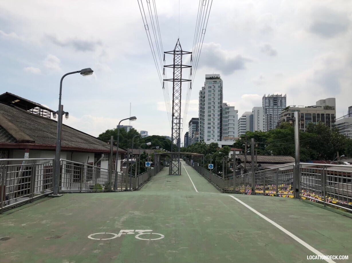 Lumpini Benjakitti Bridge - Bangkok, Thailand Filming Location