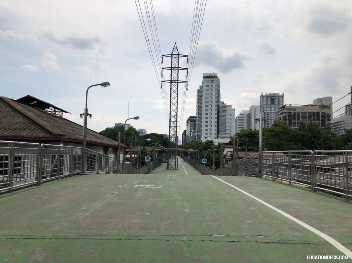 Lumpini Benjakitti Bridge - Bangkok, Thailand Filming Location