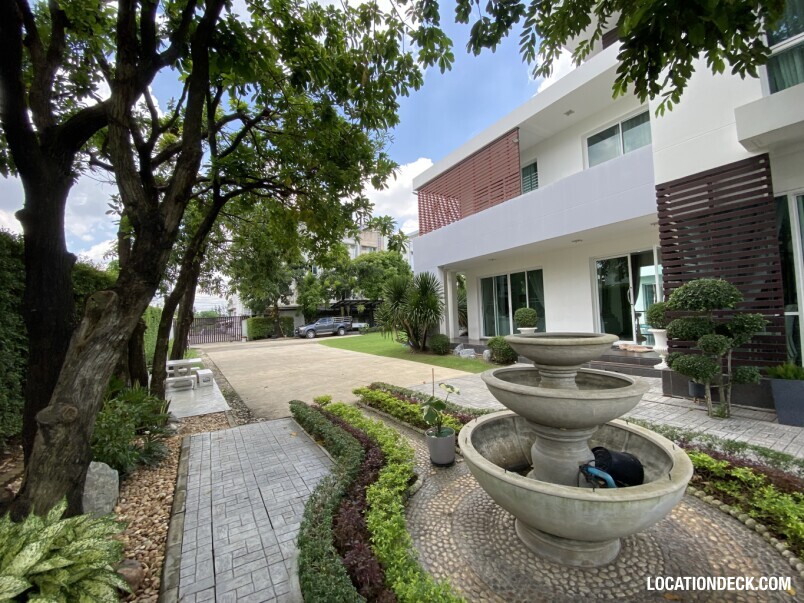 99 Home Studio 117 - Bangkok, Thailand Filming Location