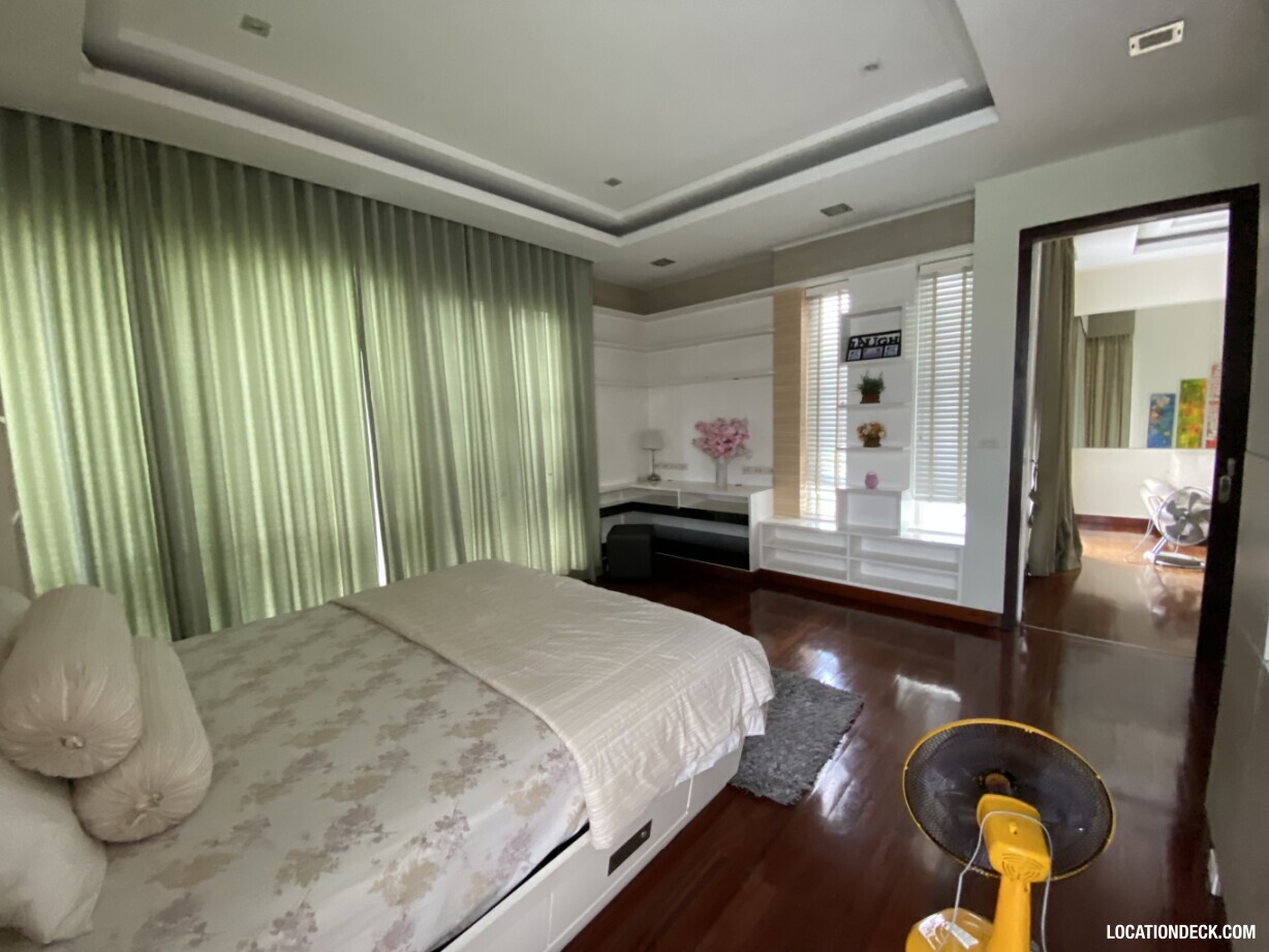 99 Home Studio 117 - Bangkok, Thailand Filming Location