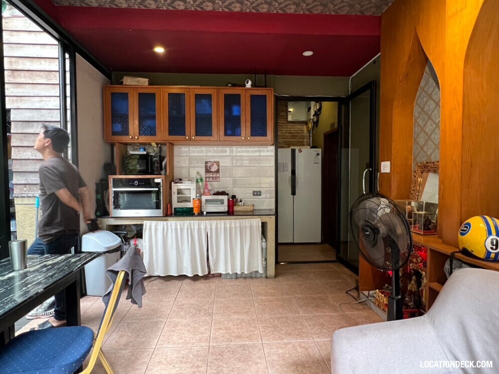 Tepbunthom Hostel - Bangkok, Thailand Filming Location