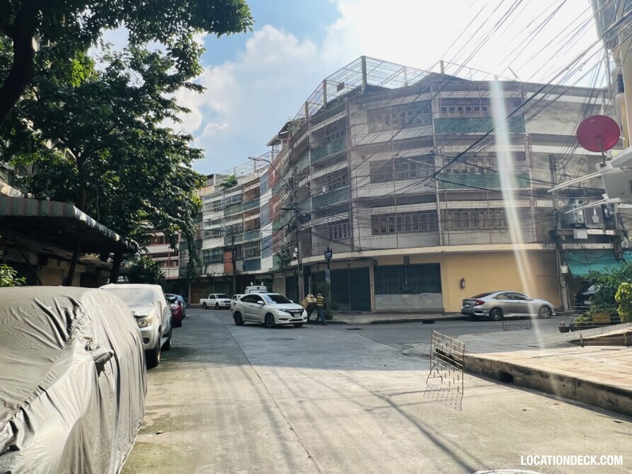 Chalem Ket Soi 4 - Bangkok, Thailand Filming Location