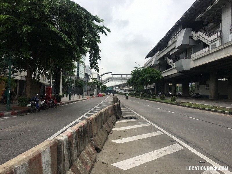 Road Under Thonburi BTS - Bangkok, Thailand Filming Location