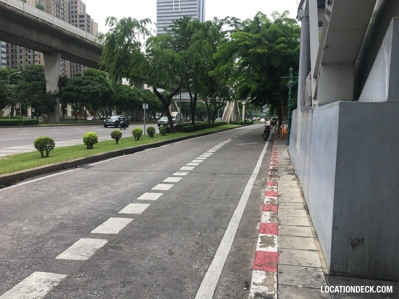 Road Under Thonburi BTS - Bangkok, Thailand Filming Location