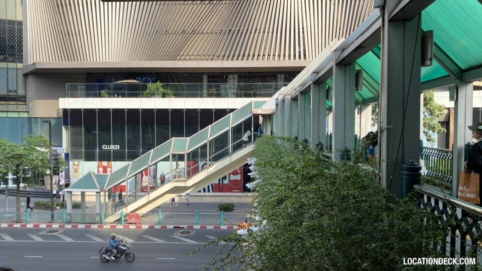 Siam Bridge between CentralWorld and Gaysorn - Bangkok, Thailand Filming Location