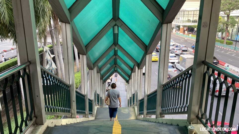 Siam Bridge between CentralWorld and Gaysorn - Bangkok, Thailand Filming Location