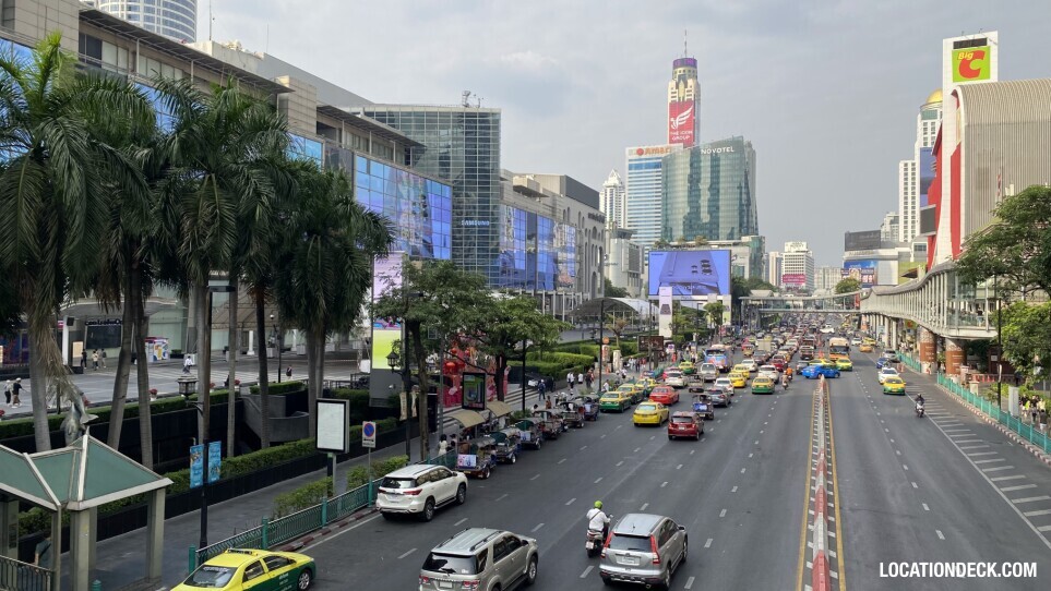 Siam Bridge between CentralWorld and Gaysorn - Bangkok, Thailand Filming Location