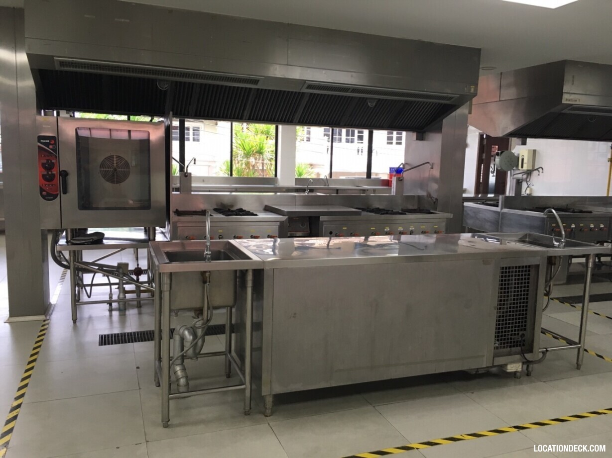 Matichon Commercial Kitchen - Bangkok, Thailand Filming Location