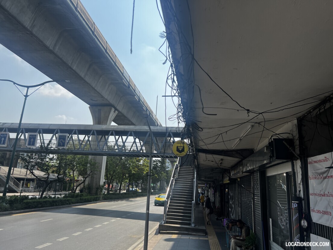 Phaya Thai Ari 1 Bridge - Bangkok, Thailand Filming Location