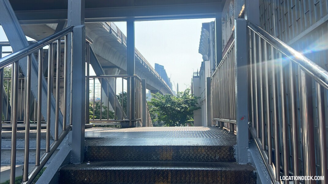 Phaya Thai Ari 1 Bridge - Bangkok, Thailand Filming Location