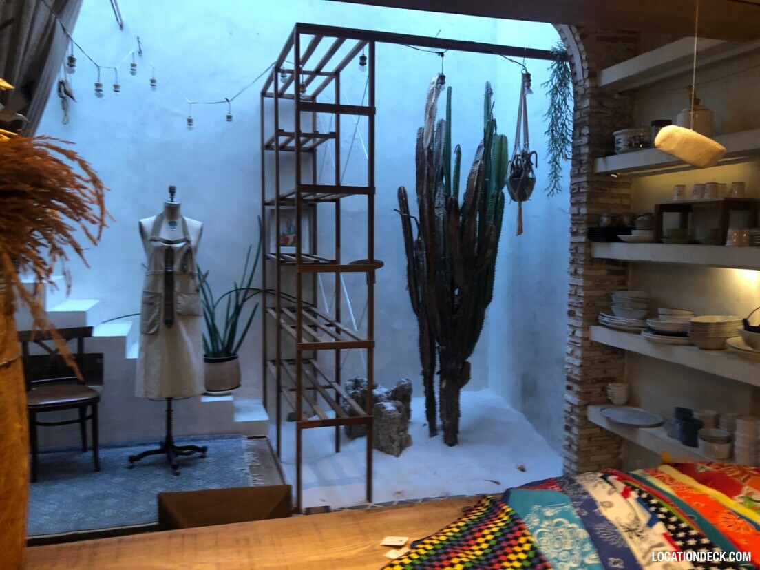 (un)Fashion Vintage Collection Cafe - Bangkok, Thailand Filming Location