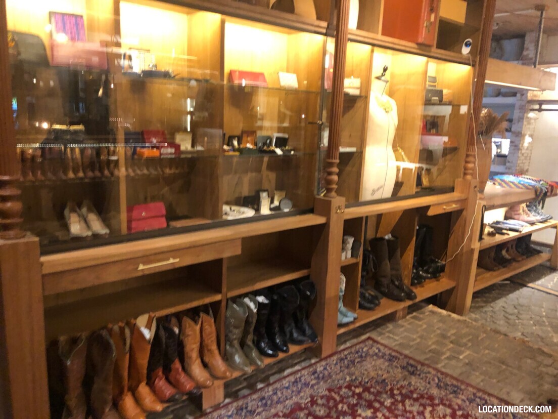 (un)Fashion Vintage Collection Cafe - Bangkok, Thailand Filming Location