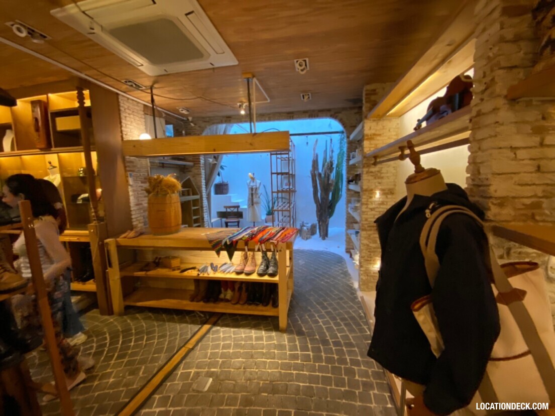 (un)Fashion Vintage Collection Cafe - Bangkok, Thailand Filming Location