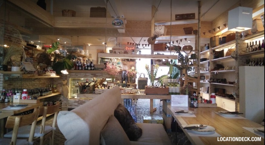 (un)Fashion Vintage Collection Cafe - Bangkok, Thailand Filming Location