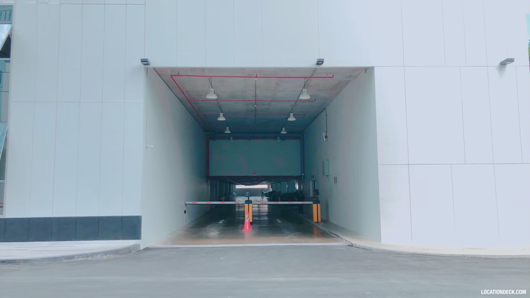 Kaset Nawamin Road - Bangkok, Thailand Filming Location