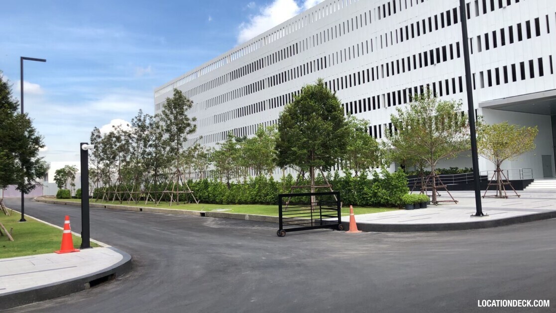 Kaset Nawamin Road - Bangkok, Thailand Filming Location