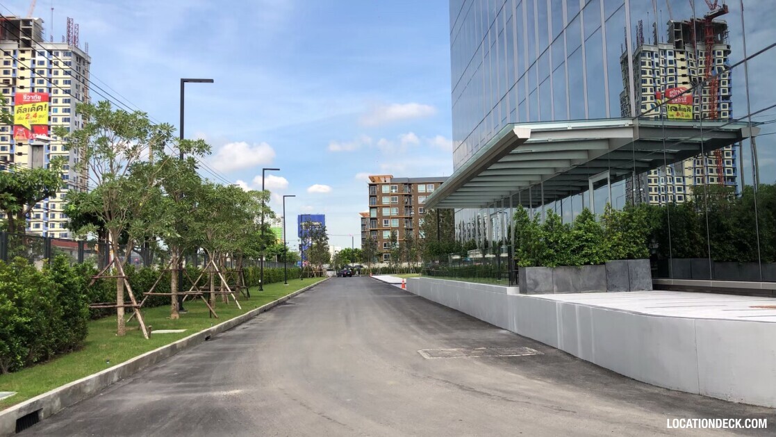 Kaset Nawamin Road - Bangkok, Thailand Filming Location