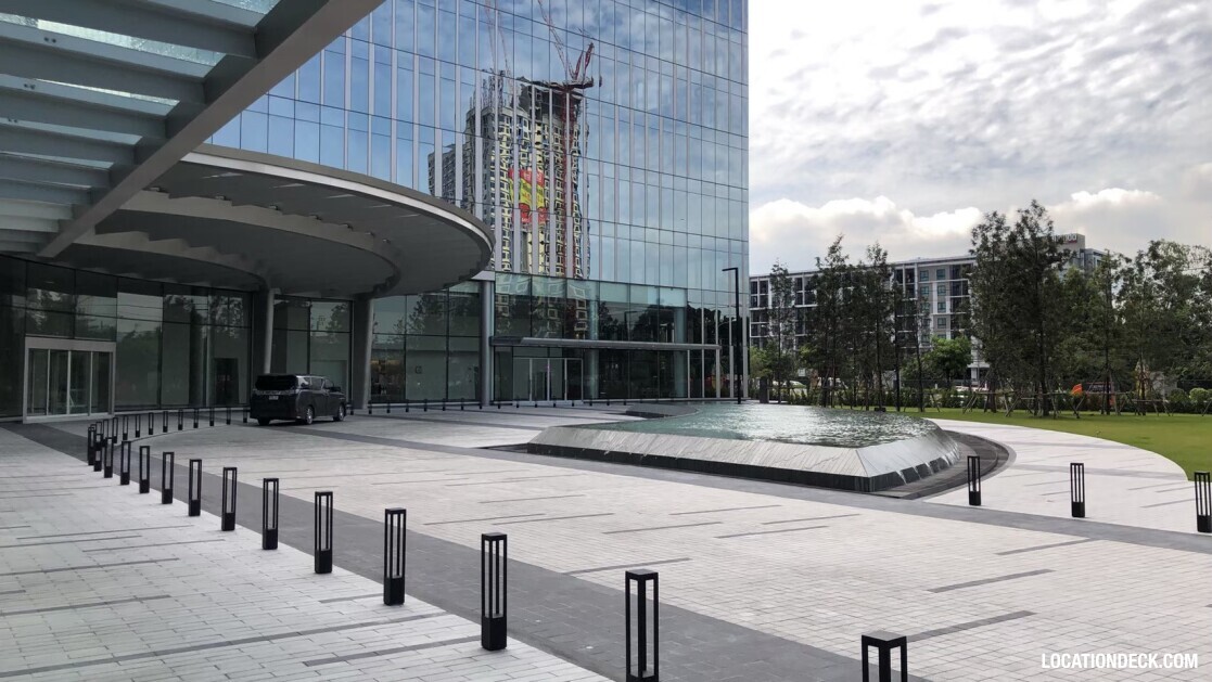 Kaset Nawamin Road - Bangkok, Thailand Filming Location