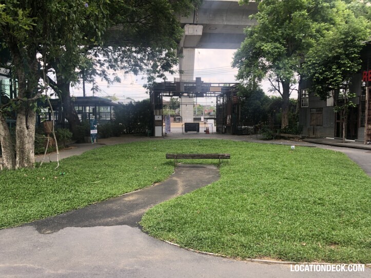 Chang Chui Night Market - Bangkok, Thailand Filming Location