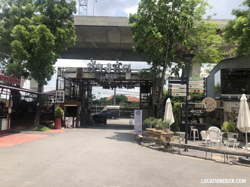 Chang Chui Night Market - Bangkok, Thailand Filming Location