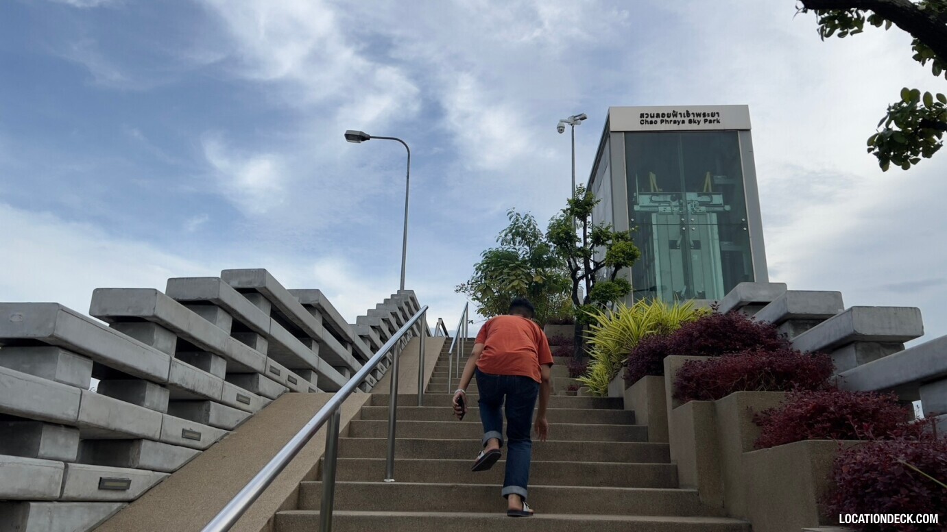 Chao Phraya Sky Park & Phra Phutthayotfa Bridge - Bangkok, Thailand Filming Location