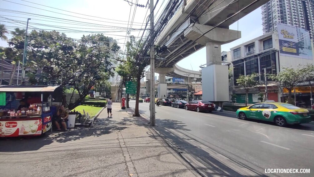 Boonsin Pharmacy - Bangkok, Thailand Filming Location