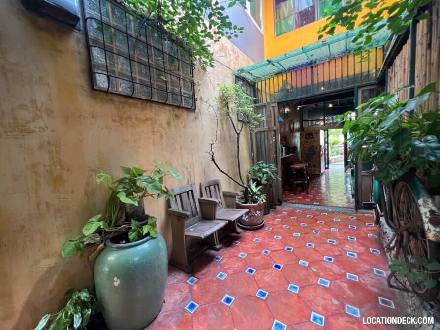 Time Sabai 134 Hostel - Bangkok, Thailand Filming Location