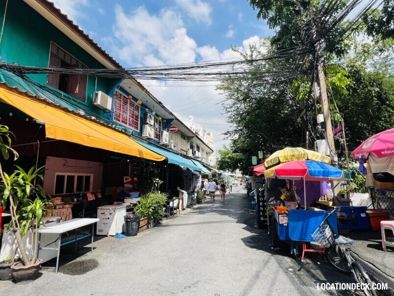 Soi Samsen - Bangkok, Thailand Filming Location