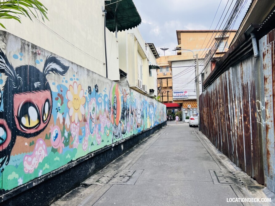 Soi Samsen - Bangkok, Thailand Filming Location