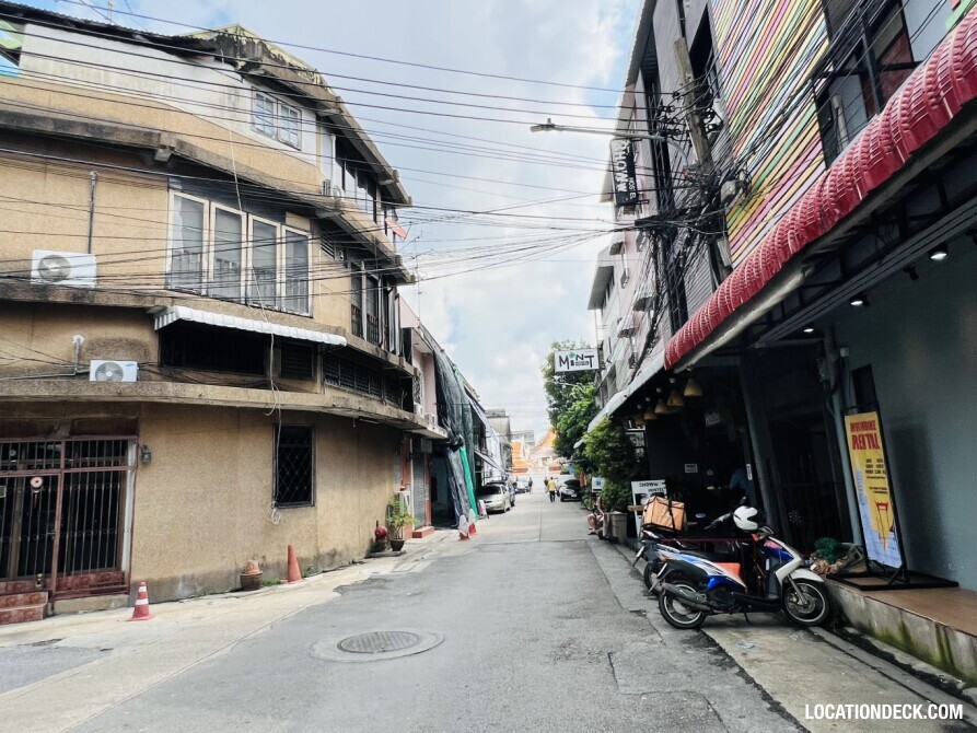 Soi Samsen - Bangkok, Thailand Filming Location