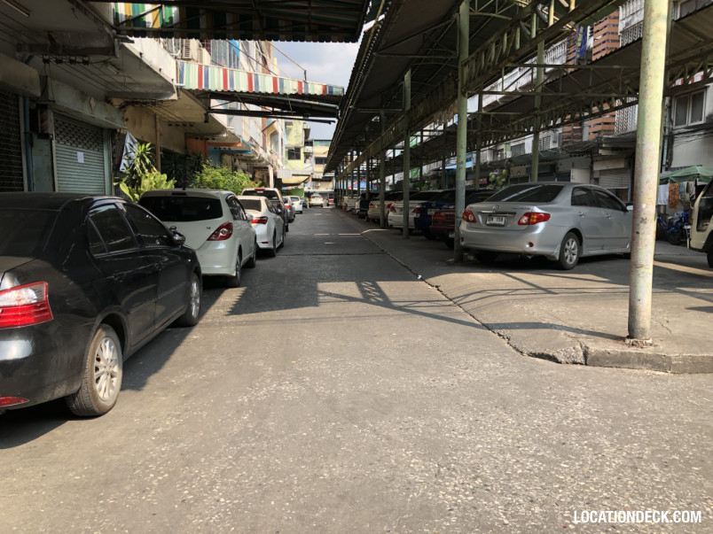 Phra Khanong Market - Bangkok, Thailand Filming Location