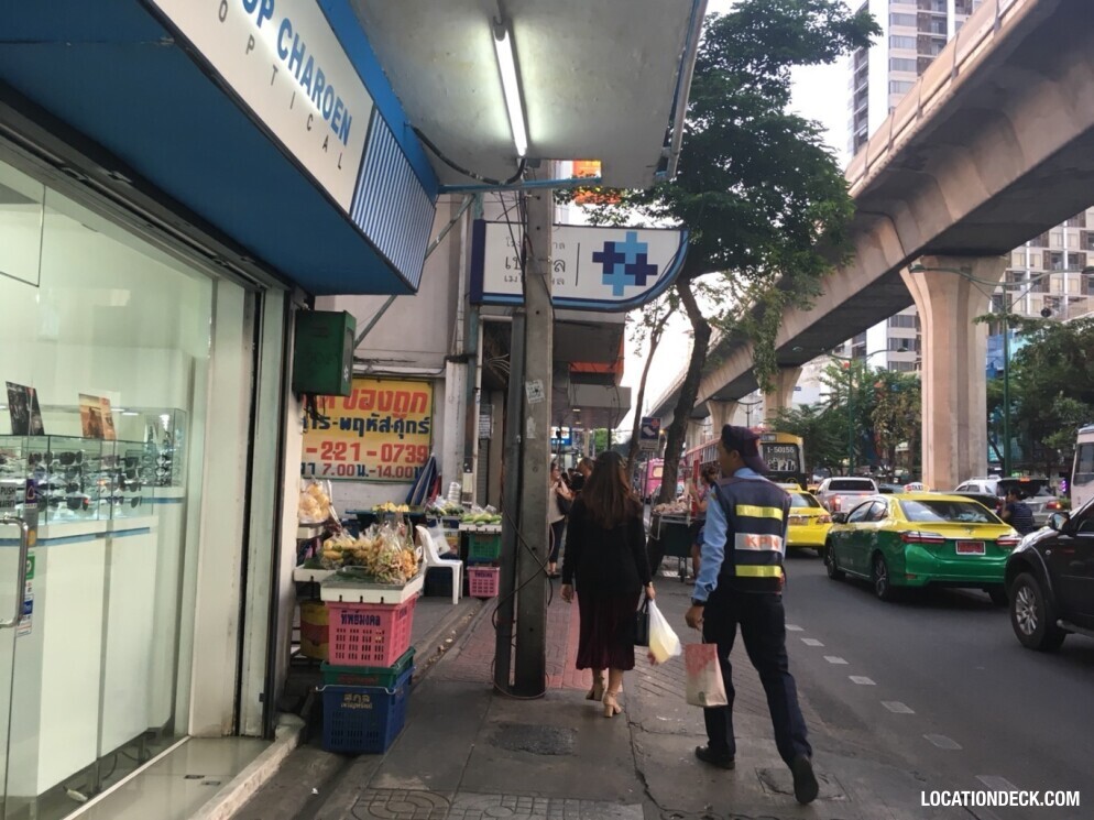Road under Saphan Khwai BTS Station - Bangkok, Thailand Filming Location