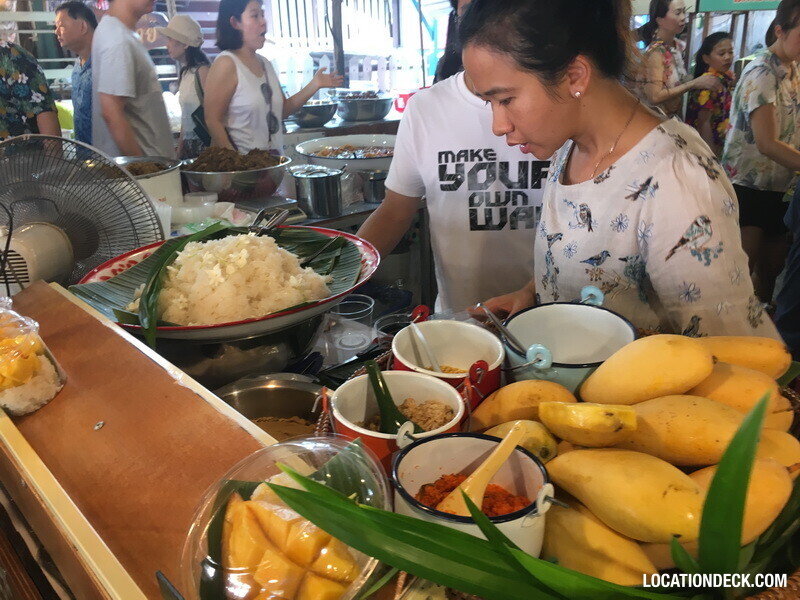 Klong Lad Mayom Floating Market - Bangkok, Thailand Filming Location