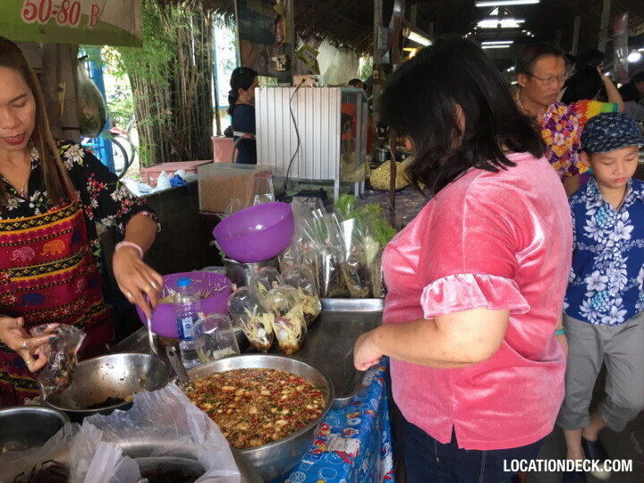 Klong Lad Mayom Floating Market - Bangkok, Thailand Filming Location