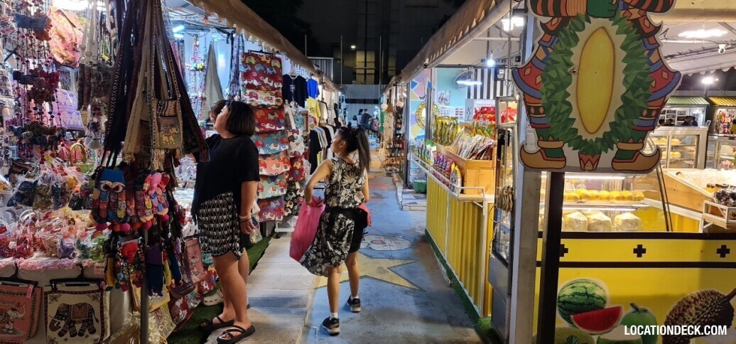 Dee One Ratchada Market - Bangkok, Thailand Filming Location