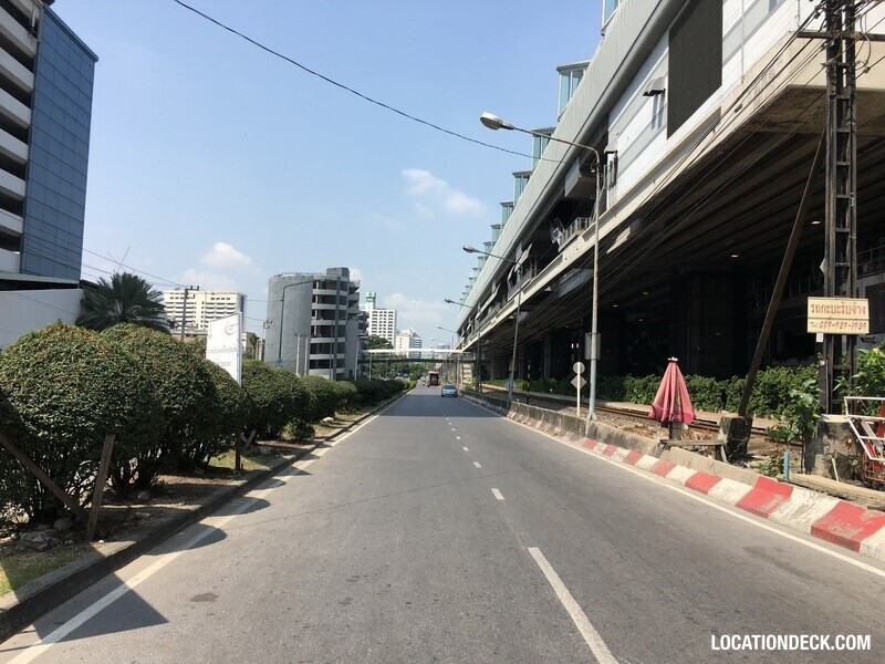 Road Next to Hua Mak ARL - Bangkok, Thailand Filming Location