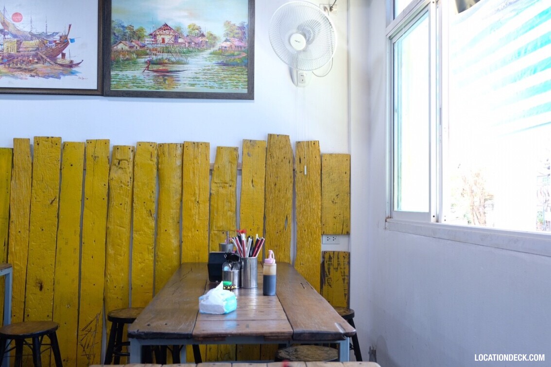 Sri Lueng Pochana Chicken Rice - Bangkok, Thailand Filming Location