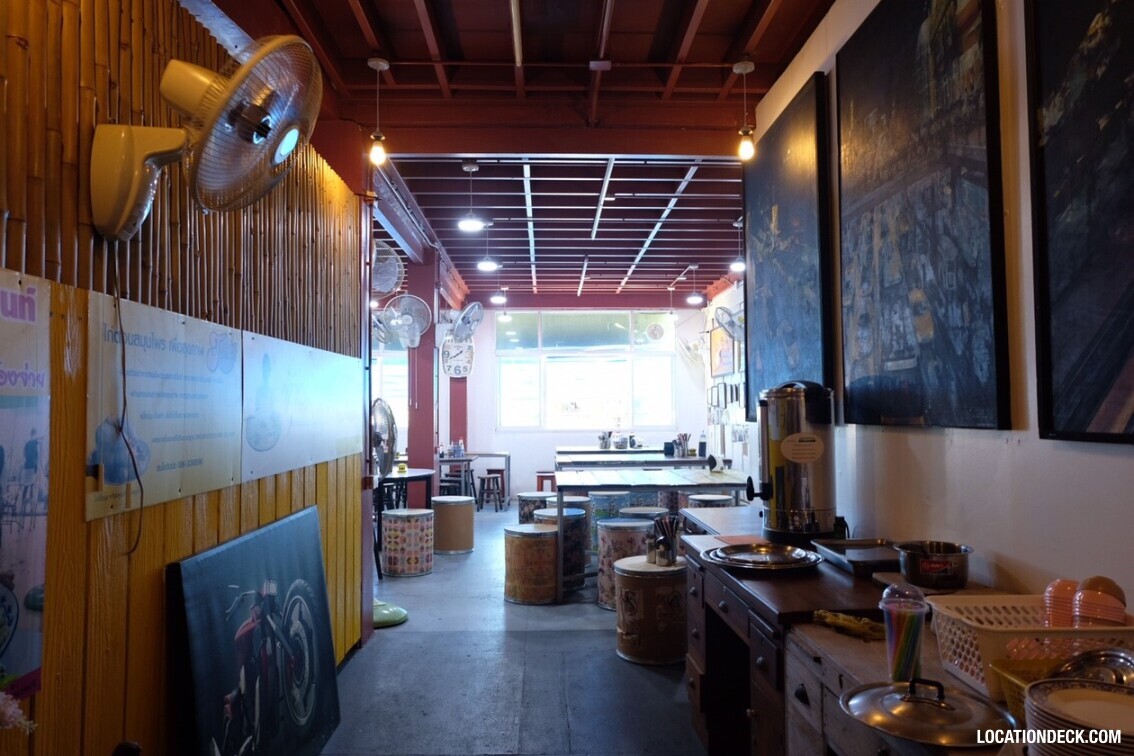 Sri Lueng Pochana Chicken Rice - Bangkok, Thailand Filming Location