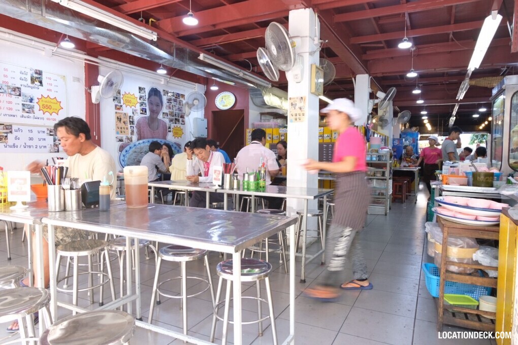 Sri Lueng Pochana Chicken Rice - Bangkok, Thailand Filming Location