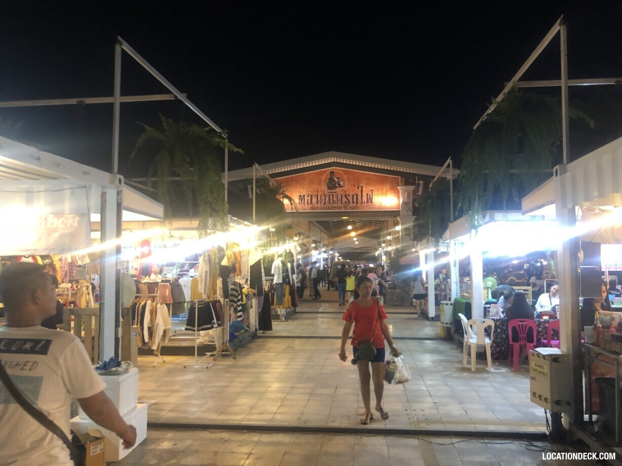Srinakarin Train Market - Bangkok, Thailand Filming Location
