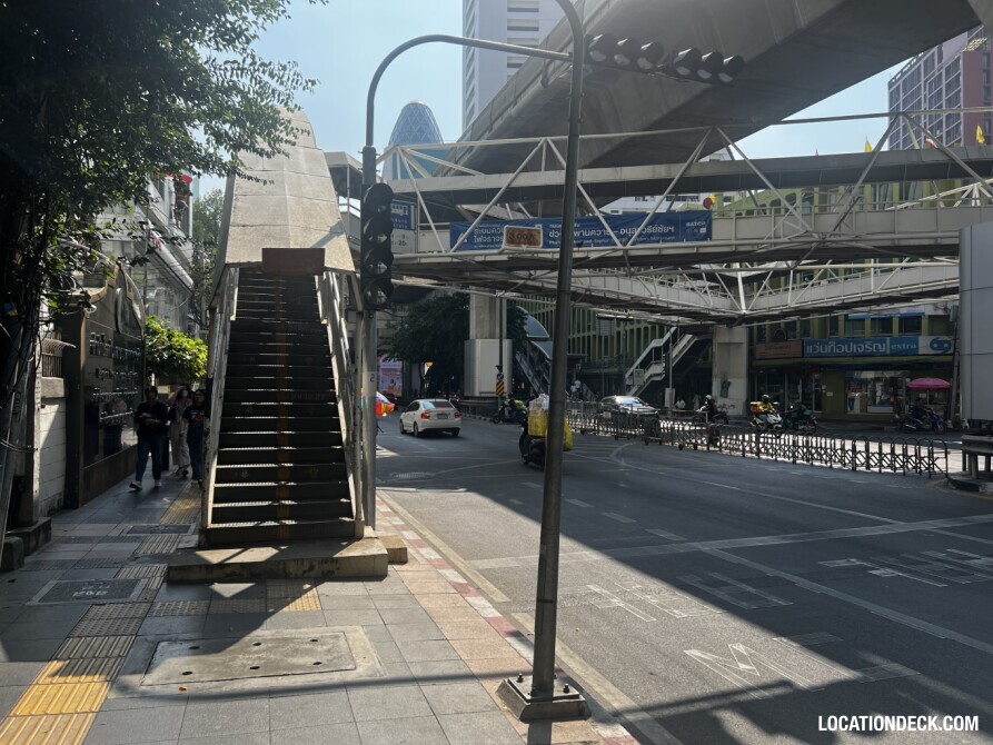 Phaya Thai Ari 3 Bridge - Bangkok, Thailand Filming Location