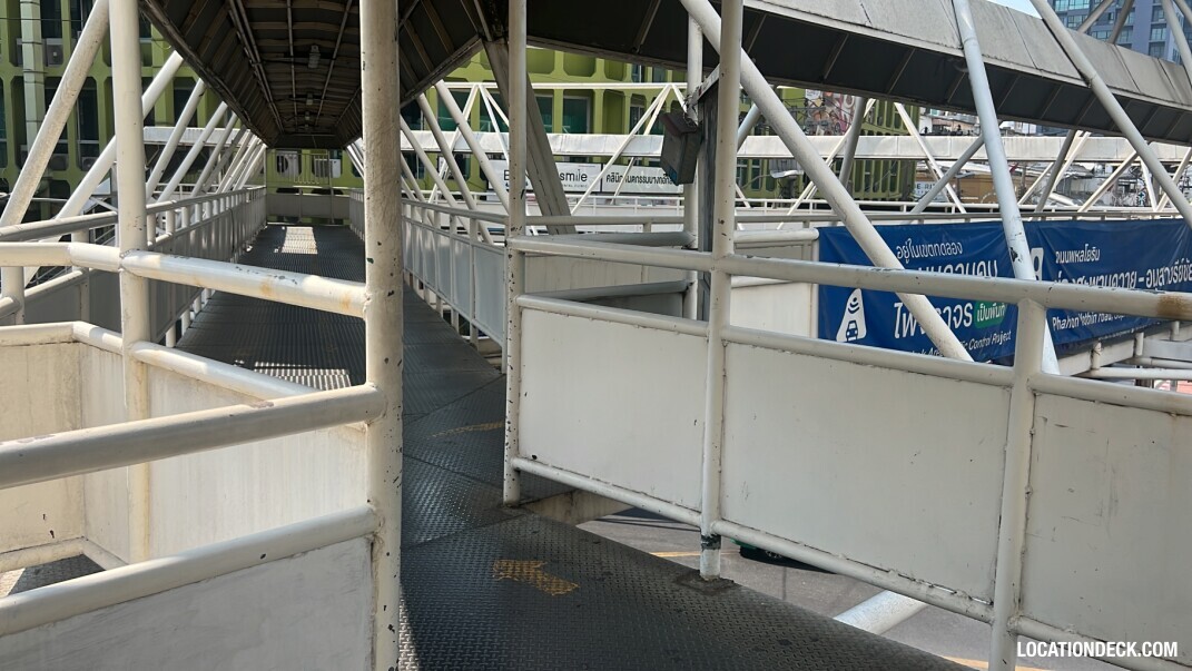 Phaya Thai Ari 3 Bridge - Bangkok, Thailand Filming Location