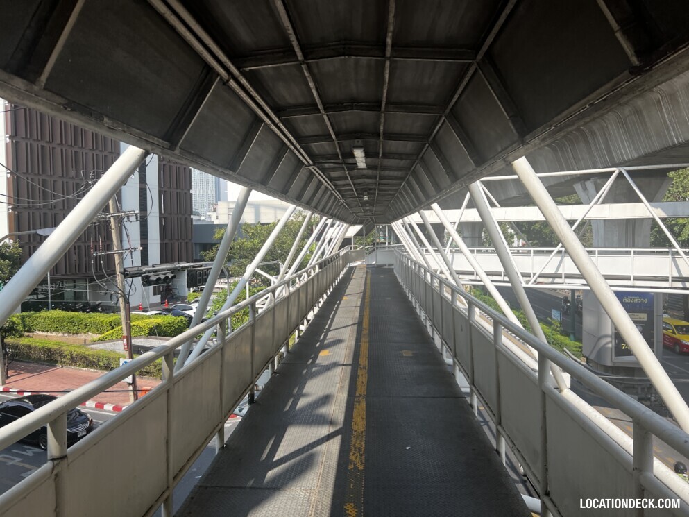 Phaya Thai Ari 3 Bridge - Bangkok, Thailand Filming Location